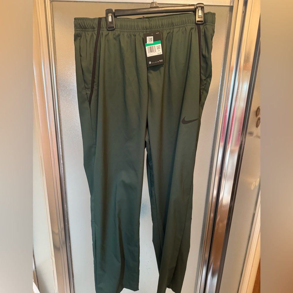 Nike Flex Pants
